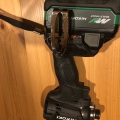 ハイコーキ　インパクトドライバーセットの画像
