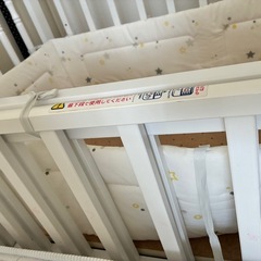 スリーピー　ベビーベッド　ホワイトの画像