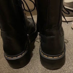 ドクターマーチンの画像