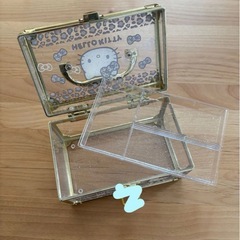 ハローキティ ヒョウ柄 バニティケースサ ンリオの画像