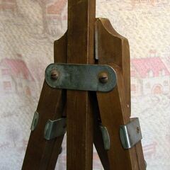 木製イーゼルの画像