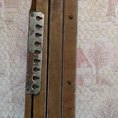 木製イーゼルの画像