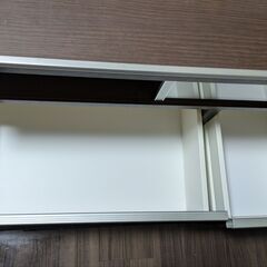 テレビ台の画像