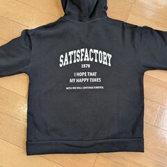 パーカー　Мサイズの画像