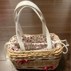 おまけ 可愛いかごバッグの画像
