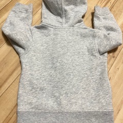 baby Gap✨レアデザイン✨ハート柄✨フリースパーカー✨フード付き✨の画像