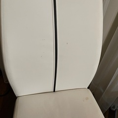 ダイニングチェア 2つの画像