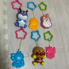 アンパンマン 8WAY ウォーカーまでへんしん! よくばりメリーの画像