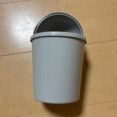 セリア　ダイソー　ゴミ箱　ミニの画像