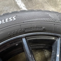 フォレスター/SJ スタッドレスタイヤ　ホイールセット 225/60R17の画像