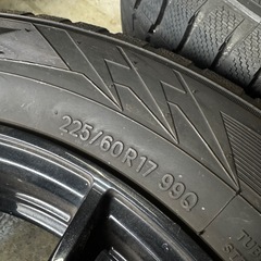 フォレスター/SJ スタッドレスタイヤ　ホイールセット 225/60R17の画像