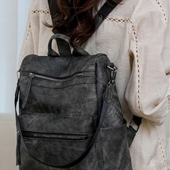 【新品未使用】グレー3wayリュックの画像