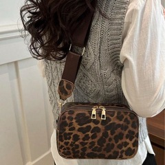 【新品】ヒョウ柄ショルダーバッグの画像