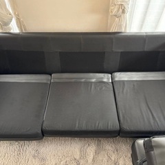 BoConcept 3人掛けソファ＋オットマン　定価の画像