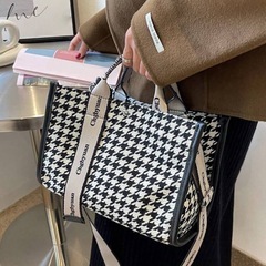 【新品】千鳥柄2wayハンドバッグ/ショルダーバッグの画像