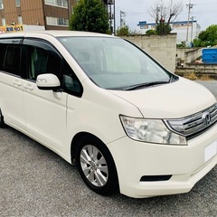 ホンダステップワゴン　honda step wagonの画像