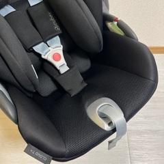 サイベックス クラウド T i-Size Plus ブラックベビーシート cloud t 最高級 現行モデル i-size Cybex ブラック チャイルドシートの画像
