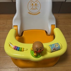 アンパンマンのバスチェアの画像