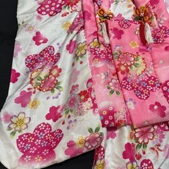 七五三可愛い着物　たぶん三歳用　の画像