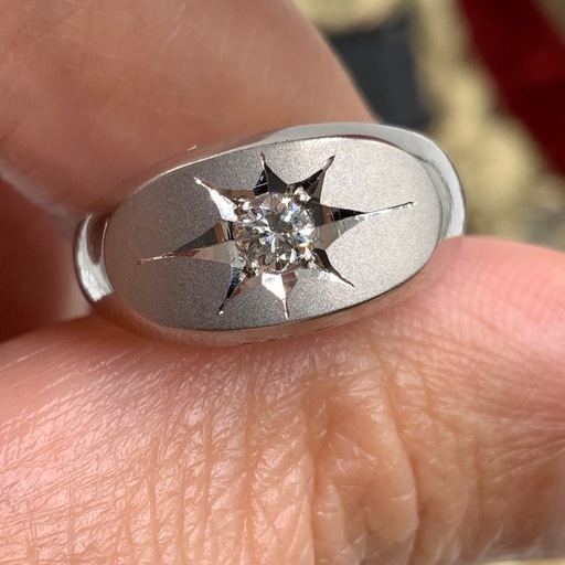Pt900 印台　ダイヤモンドリング　8.9g 約11号　 0.14ct