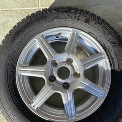 ★15インチ★195/65r15 国産スタッドレス　2022年製　114.3 5h 15インチの画像