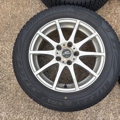 ミニバン・SUV系 205/60R16スタッドレスタイヤ アルミ付き4本セットの画像