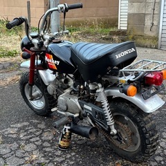 モンキーz50j レストアベース　左出しマフラー　エンジン実動　走ります　動画有りの画像