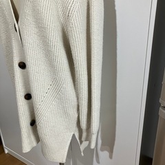 （お取引中）VIS アイボリーカーディガン　の画像