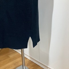 ユニクロ　ニットワンピース　ネイビーの画像