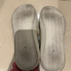 ベージュスニーカー 27の画像