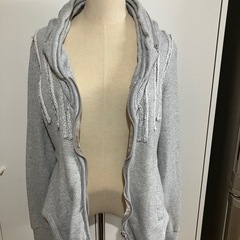 カーディガン　グレーの画像