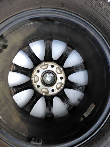 215/60R16 スタッドレスタイヤ グッドイヤー アルミホイールセット 4本