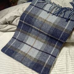 BEAMS 新品未使用マフラーの画像