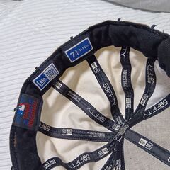 MLB  パドレス 希少なキャップの画像