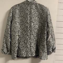 レース模様テーラーサイズはLLジャケットの画像