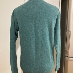 ユニクロ　ウール100%　ハイネック　ニットの画像