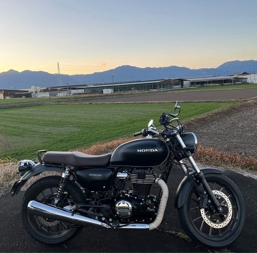 【極美品】　低走行車　GB350