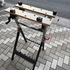 折りたたみ式作業台の画像