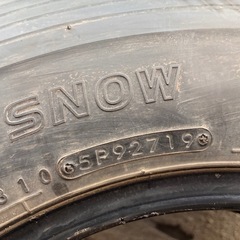  ６本セット価格！スタッドレス　225/70/16の画像