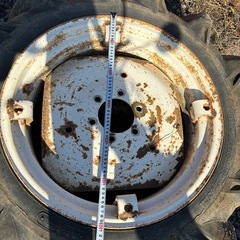 トラクター用タイヤの画像