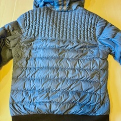 美品カナダグース⭐︎カーキダウンジャケット⭐︎カブリフーディＳナイロン軽量メンズの画像