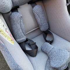 【岐阜市引き取り】Aprica/チャイルドシート/クリクラ 360度回転の画像