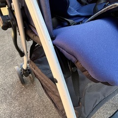 【岐阜市引き取り】Aprica/ベビーカー/ラクーナエアーの画像