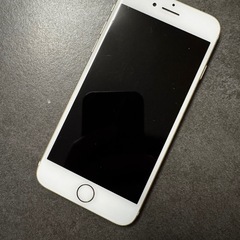 マックブックプロ　ノートパソコン　iPhone7の画像