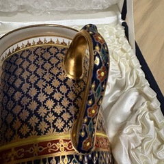 【新品未使用】タイ伝統の豪華な逸品　ベンチャロン焼き風 カップ＆ソーサーの画像