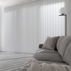 【美品】②立川ブラインド　1級遮光？　バーチカルブラインド 幅2m8cm 丈2m5cmの画像