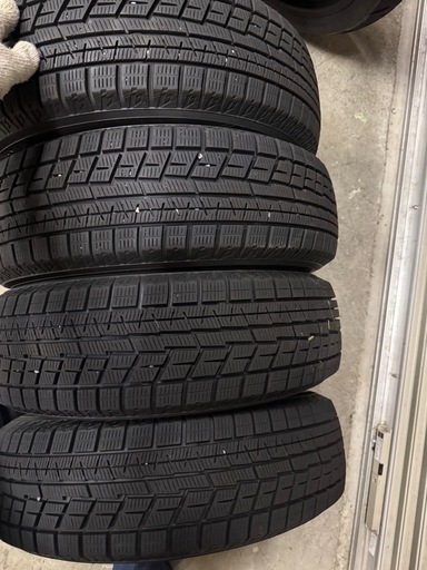 YOKOHAMA ice GUARD 175/70R14 スタッドレスタイヤ