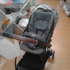 ベビーカー　アップリカ　ルンルンAB　グレー　ベビーカー　A17431の画像