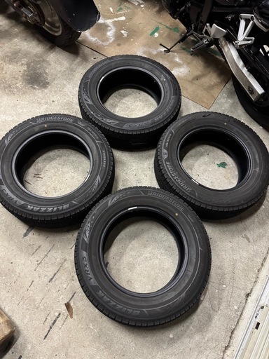 BRIDGESTONE BLIZZAK VRX3 185/60R16 4本セット