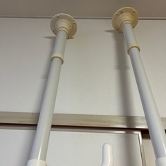 突っ張りポールの画像